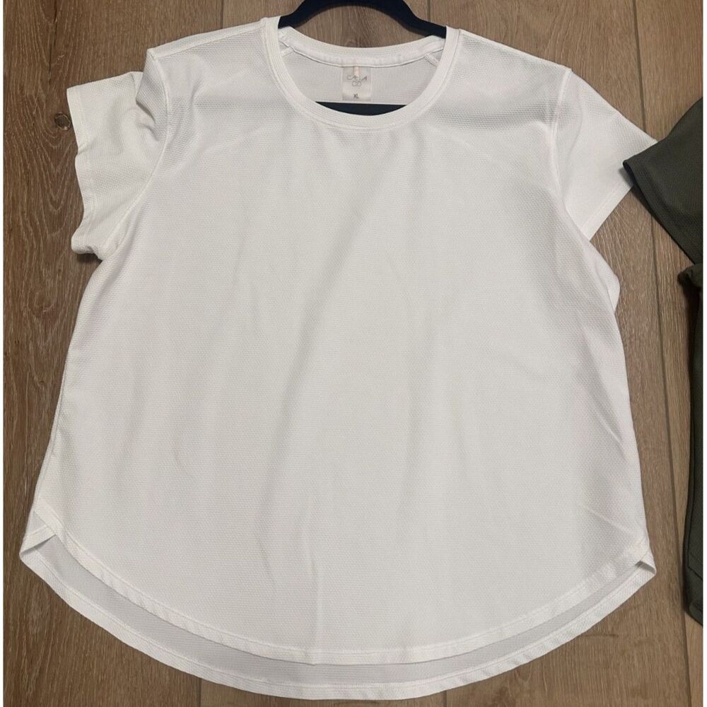 Women's Calia Renew Short Sleeve Tee Activewear XL White EUC!